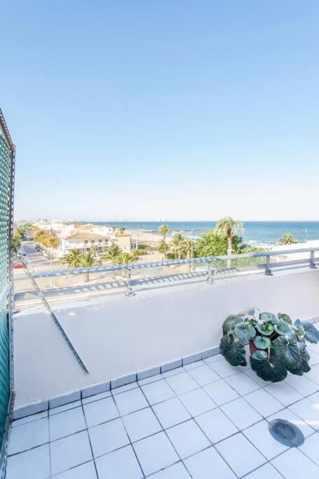 Confortable Beach Appartment With Views To The Sea Puzol Exterior foto